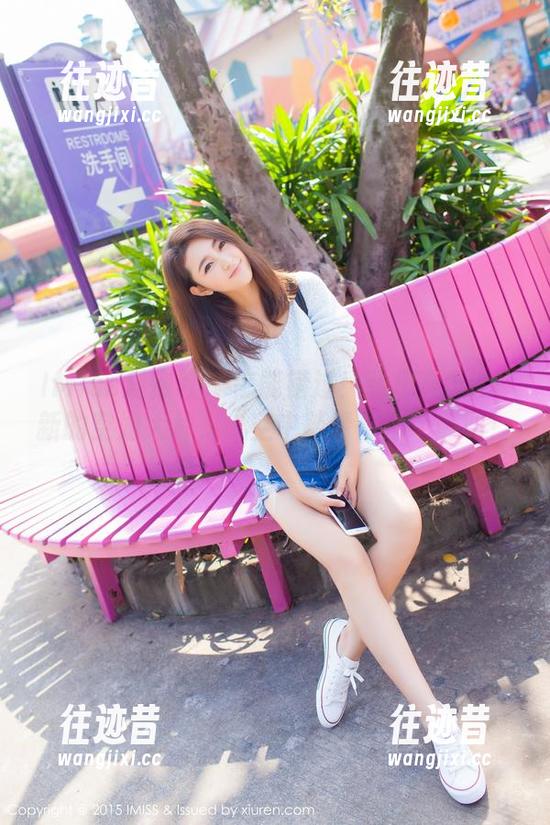 IMiss爱蜜社 - 怎能错过！张思允Nice新的空姐大片，“空中踏青”都不能叫！