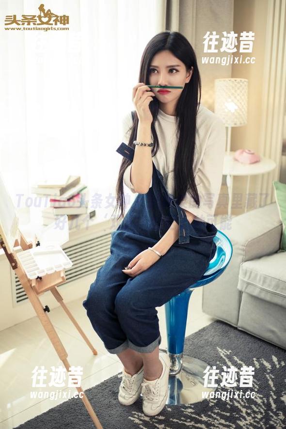 TouTiao头条女神 - 张梓柔的写真里藏了好几个‘双人’的亿万种可能