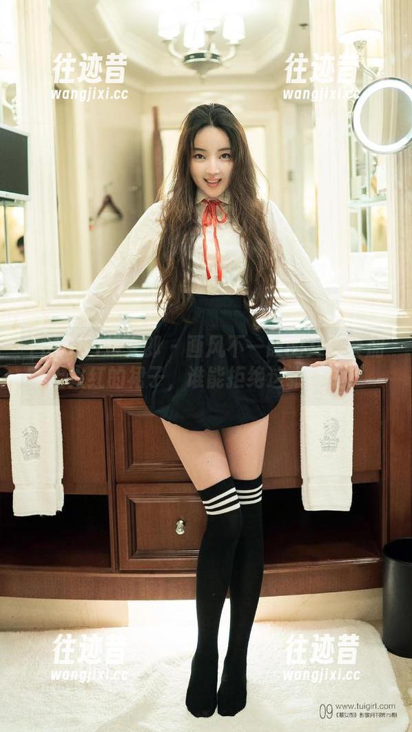 TuiGirl推女郎-艾栗栗 TuiGirl推女郎 - 画风不一般的艾栗栗加上火红的裙子,谁能拒绝这张写真?