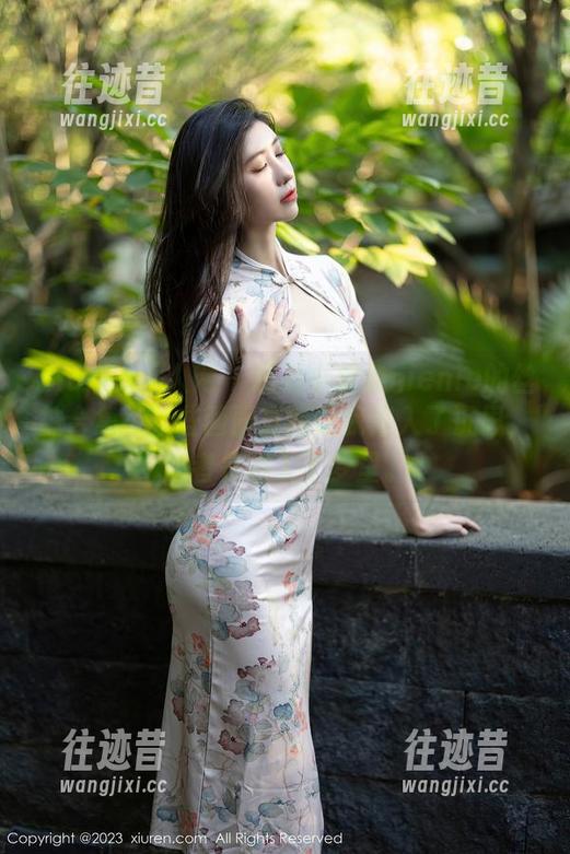 Xiuren秀人网-小薯条nienie Xiuren秀人网 - 观看小薯条nienie的丝袜合集,某些画面直接让我陷入了沉思,或者是陷入了梦里。