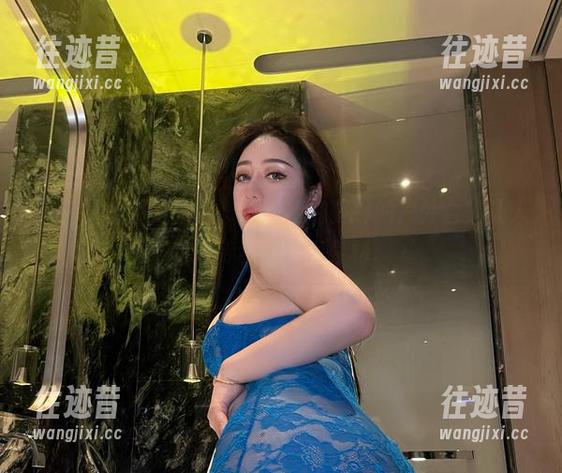 微密圈 - 不得不说，不爱笑的赛琳的户外合集让人相信传说中的好身材。