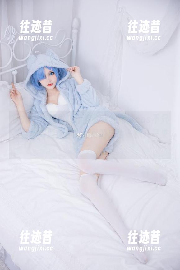 仙九Airi通过短裙教会我，高清cos不只是姿势问题，还有心灵的自由～你几号来？