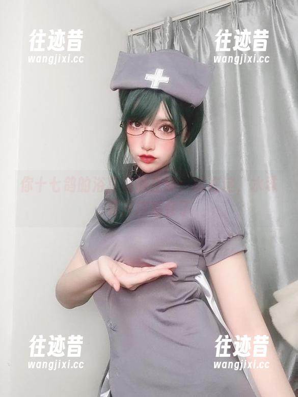 你十七鸽的浴室资源互动：就在这，水珠要开演唱会了