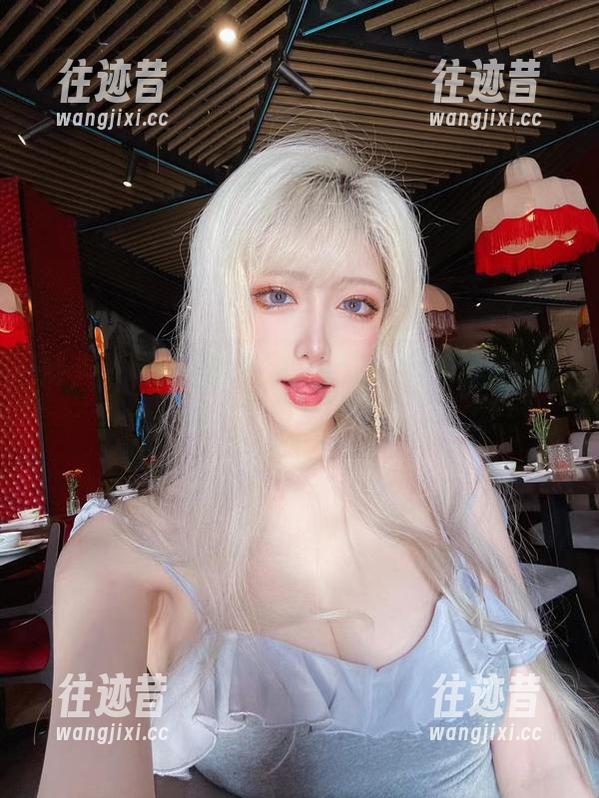 啾小妍Deer最新可爱资源，等着你来打call，别犹豫呀！
