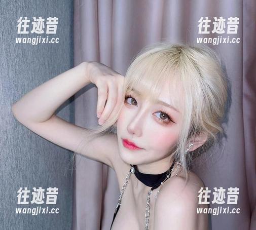 网盘开门，快来下载，啾小妍的暗夜猫女助你深夜不再孤单！
