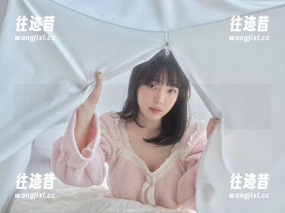 姜仁卿(강인경)穿裤里丝的日常，原图奉上，注意不要喷饭哦！