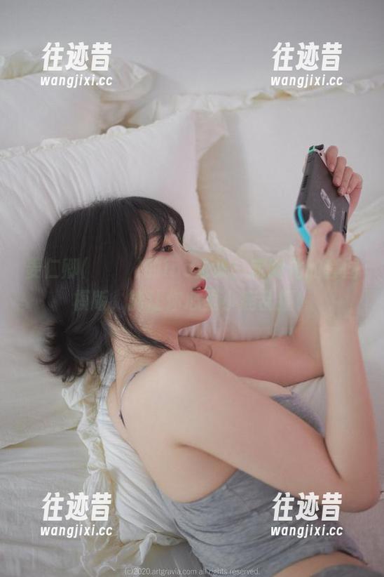 姜仁卿(강인경)的ins合集，定制化的套图模版，能让你心里小鹿乱撞！