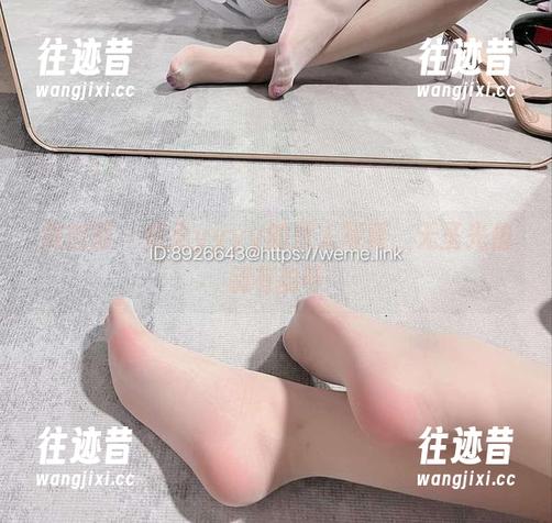 婉柔yyyy 微密圈 - 婉柔yyyy的双人写真,无圣光但别有韵味