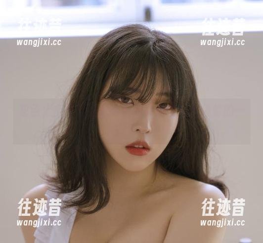 灰色止步不前？宋哈娜的最新合集打破你的一切成见