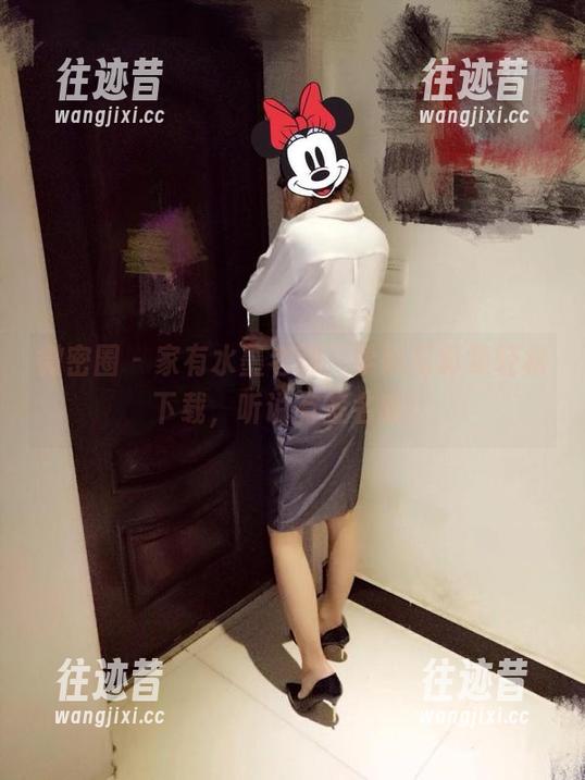 家有水墨老师 微密圈 - 家有水墨老师,学妹写真集轻松下载,听说有签名哦!