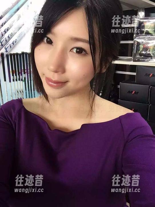 微密圈 - 不知不觉中被小芯酱的早期美拍视频原图迷住了，一扫即得，免费随取！
