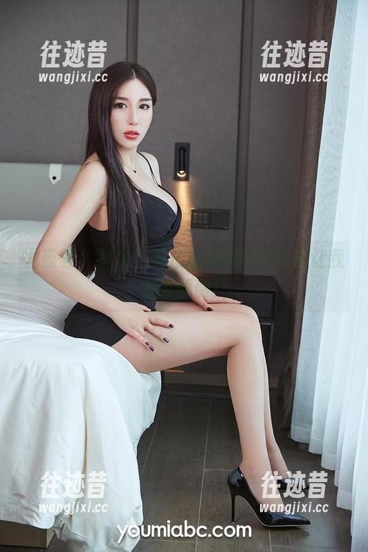 尤蜜荟 - 易阳，无法压抑的写真风格让我默默倾倒！
