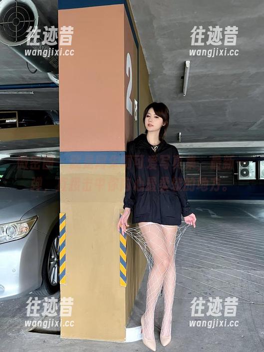 微密圈 - 就是阿朱啊可爱写真集，最新一弹，直接击中你内心最柔软的地方。