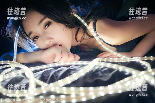 推女神 - 王语纯的黑色写真，免费到你都不敢相信！