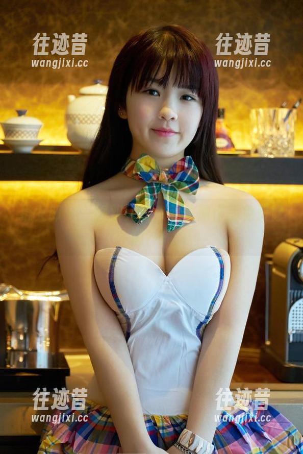 推女郎 - 一图双人包，赵纹清作品免费修图？！