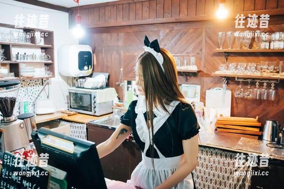 普美Bomi(보미)的黑暗女仆，图库中最耐看的‘工作服’