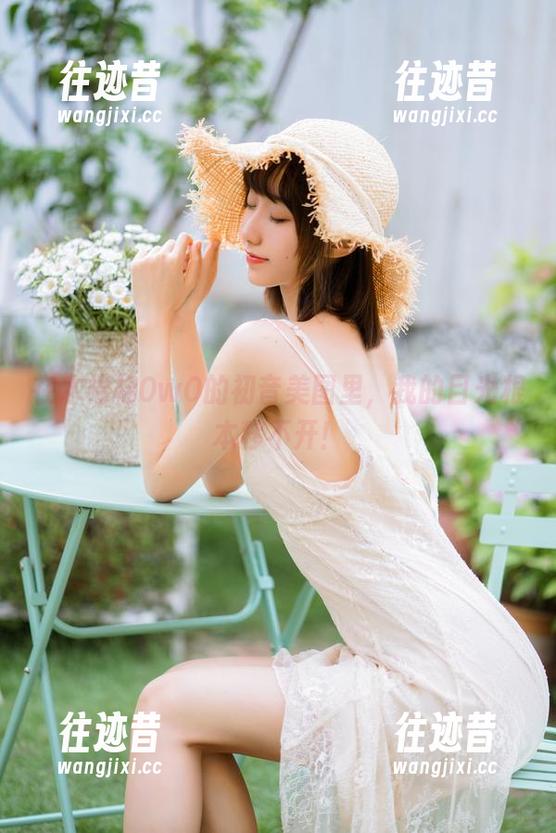 在木棉棉OwO的初音美图里，我的目光根本移不开！