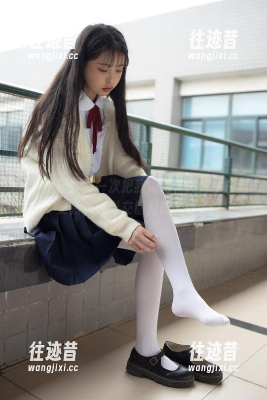森萝财团，再一次把我甩飞，死库水白丝更新，光影交错间的微妙。