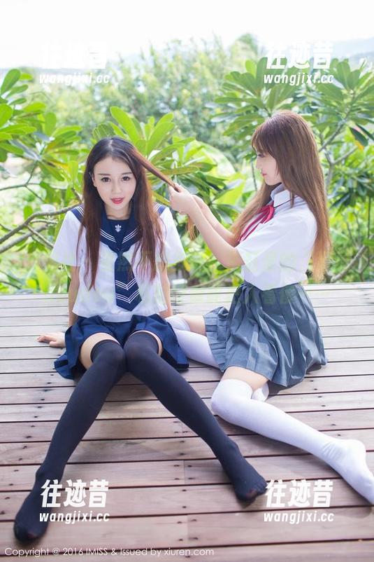 爱蜜社 - 虽然不想多说，浴缸里的“逗逗doudou”私拍好像能把人看傻……