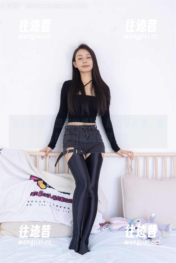 物恋传媒 - 想想的棉袜，精选写真集，谁说袜子只能藏在鞋里？