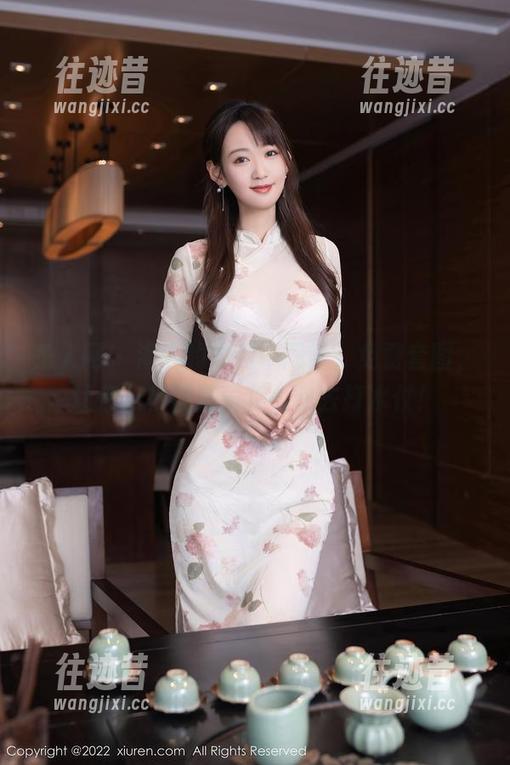 秀人网 - 海边的古月小同学：免费套图，让你一秒回到童年，快去打水仗！
