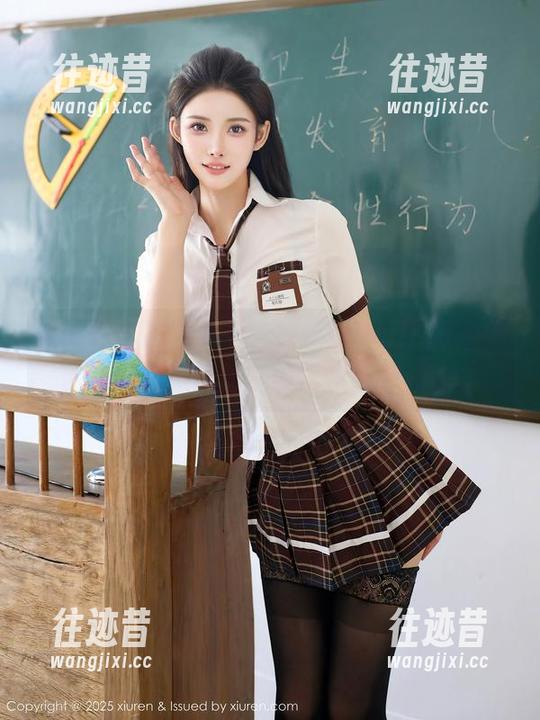 秀人网 - 突然发现，媛媛酱Belle和棉袜的组合竟是我的在线资源清单必备。