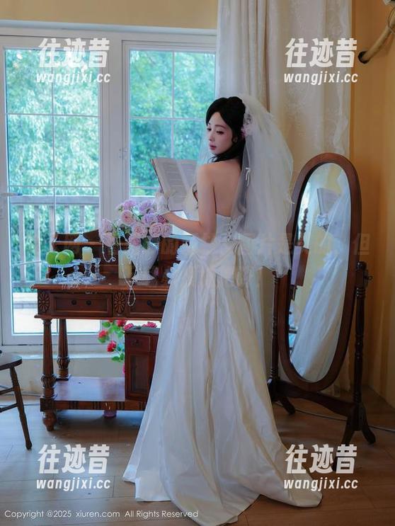 秀人网 - 看清妙的婚纱，图片是美的，但下载必须抹把汗！