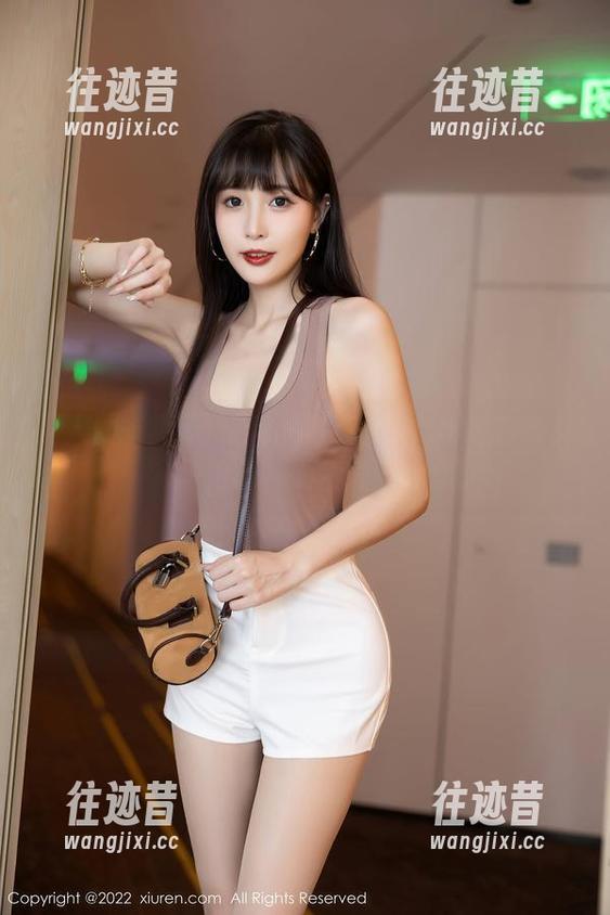 秀人网 - 私拍时光：陈雅漫VICKY的修女角色，真有趣！