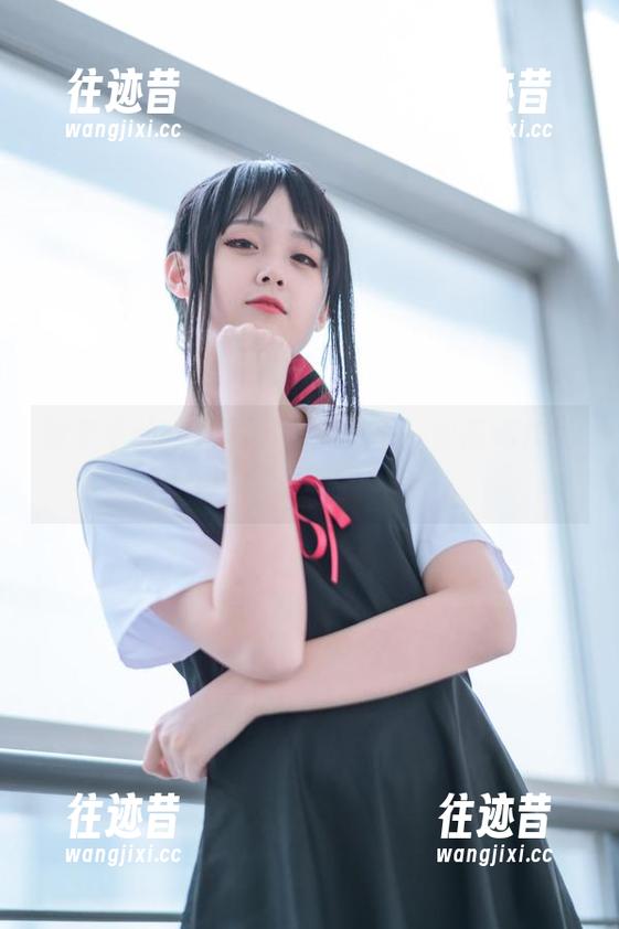 秋楚楚不秃头 教室里的秋楚楚不秃头:又一组高清作品集,让人分心哦~