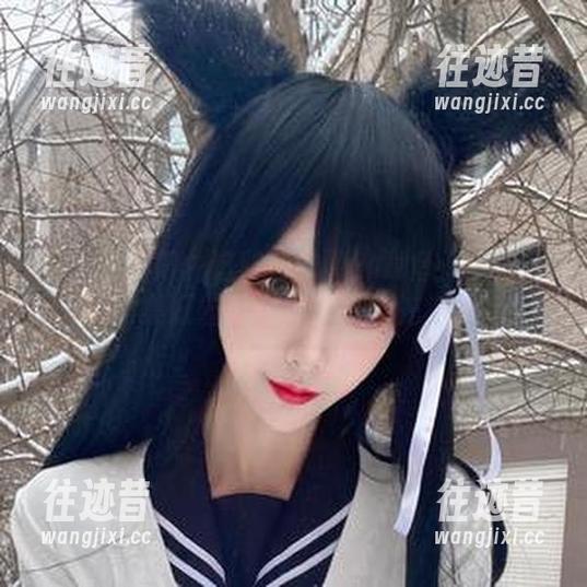 谁能抵挡得住这股皮衣风？章鱼小童谣的图集好重口味，下载抢先过。