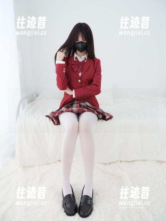 紧急企划 - 小恩的网球经典最新套图，你会发现，运动也是一种解压…尤其是遇上她！