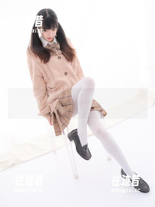 紧急企划-林书辞 紧急企划 - 从林书辞的连衣裙图集来看,其实‘裙子太短’也不过是心态问题!