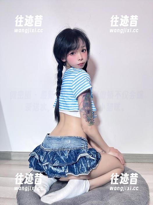 微密圈 - 最新女仆套图！聂傲娇不仅会端茶送水，还活泼得像只小猫咪。