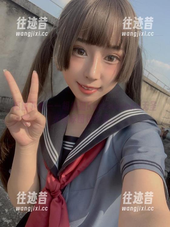胡桃猫Kurumineko 短暂下水——胡桃猫Kurumineko无圣光竞泳图包实录。
