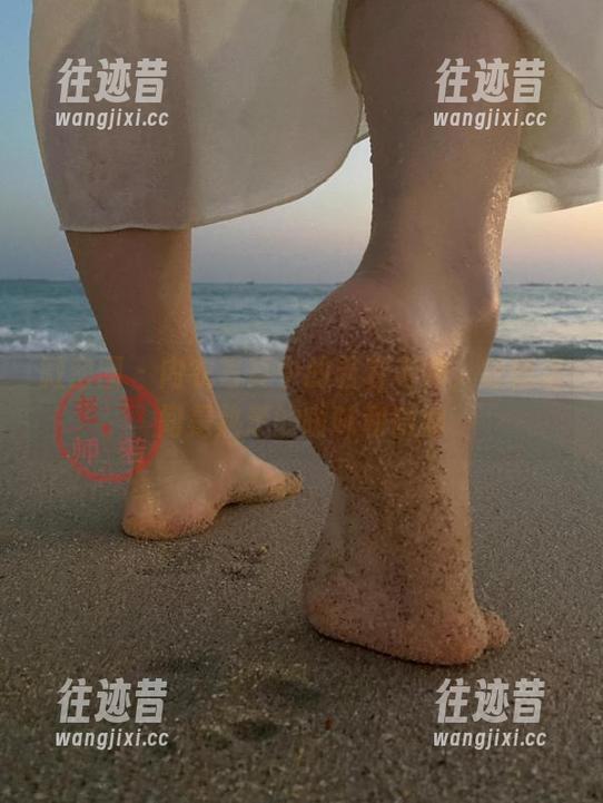若若老师 微密圈 - 内衣写真中的若若老师,针线之间是熟悉的暧昧和微妙