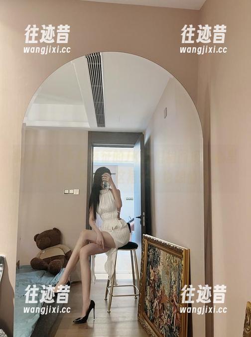 微密圈 - 下载葛征的JK百褶裙图库，心里总有个小声音：这裙子我也想偷穿。
