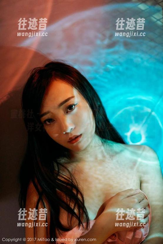 蜜桃社 - 冰露的水手服图集，激活你的海洋女神梦，难道我也要买一套？