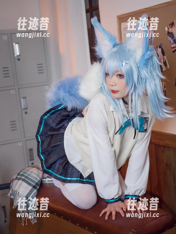 铁打萌萌_moi 铁打萌萌_moi合集里的“粉兔儿”,沉迷的小兔子样子太可爱了吧?