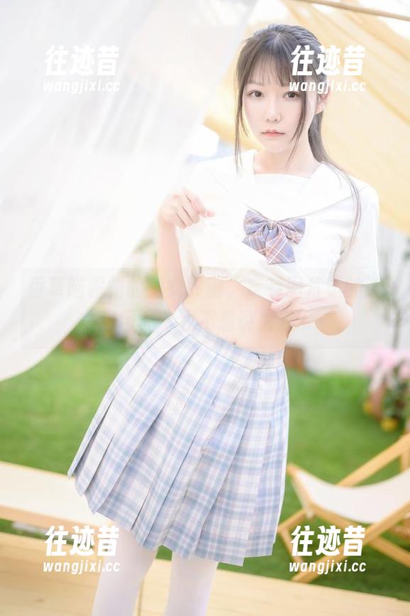 香草喵露露的兔女郎魂，定制图片里的迷离目光，我不想说太多...